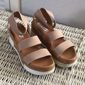 Steve Madden Bandi platform sandals in tan